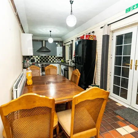 461 Shirley Road Hall B28 8ql